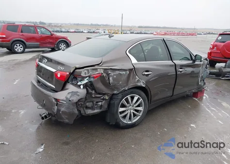 2014 Infiniti Q50 Premium z USA, uszkodzony, nr VIN JN1BV7ARXEM697129